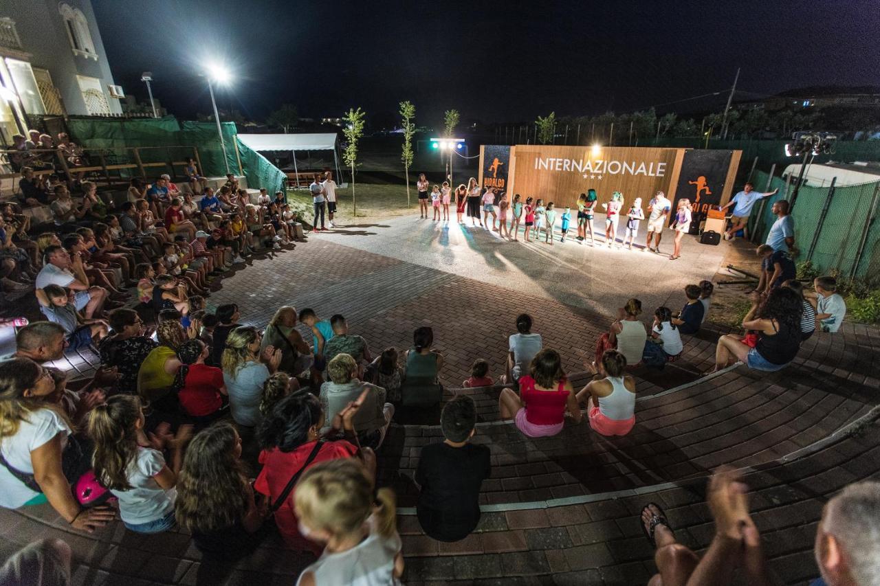 Camping Internazionale - Sottomarina Di 基奥贾 外观 照片