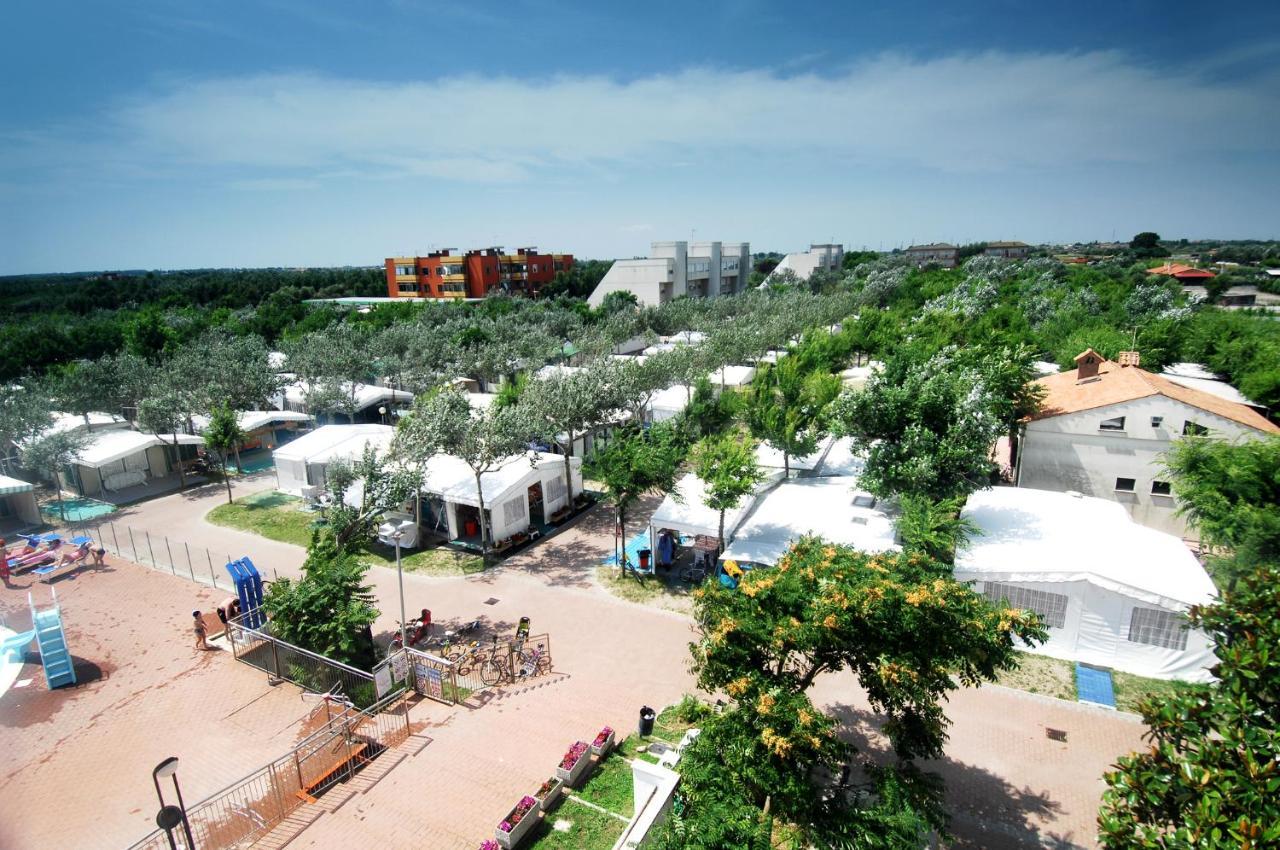 Camping Internazionale - Sottomarina Di 基奥贾 外观 照片